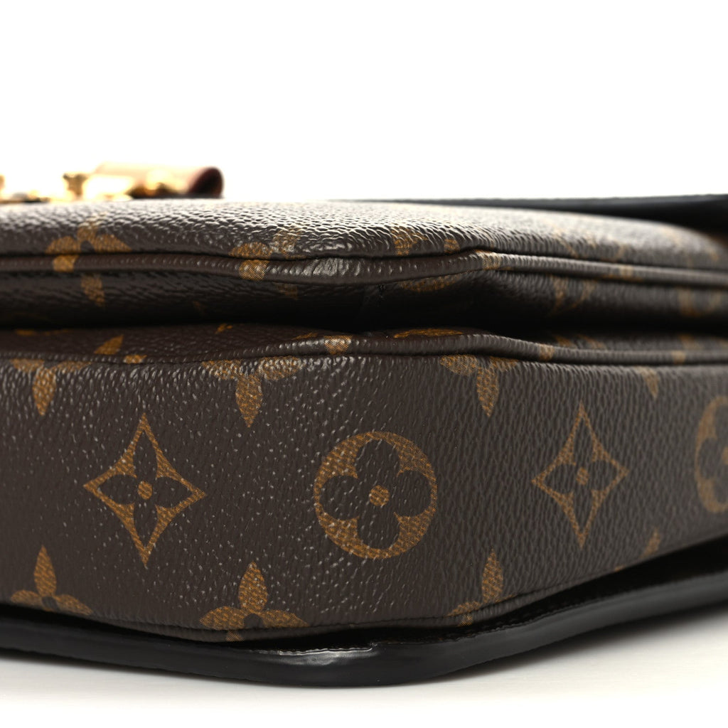 Monogram Pochette Metis