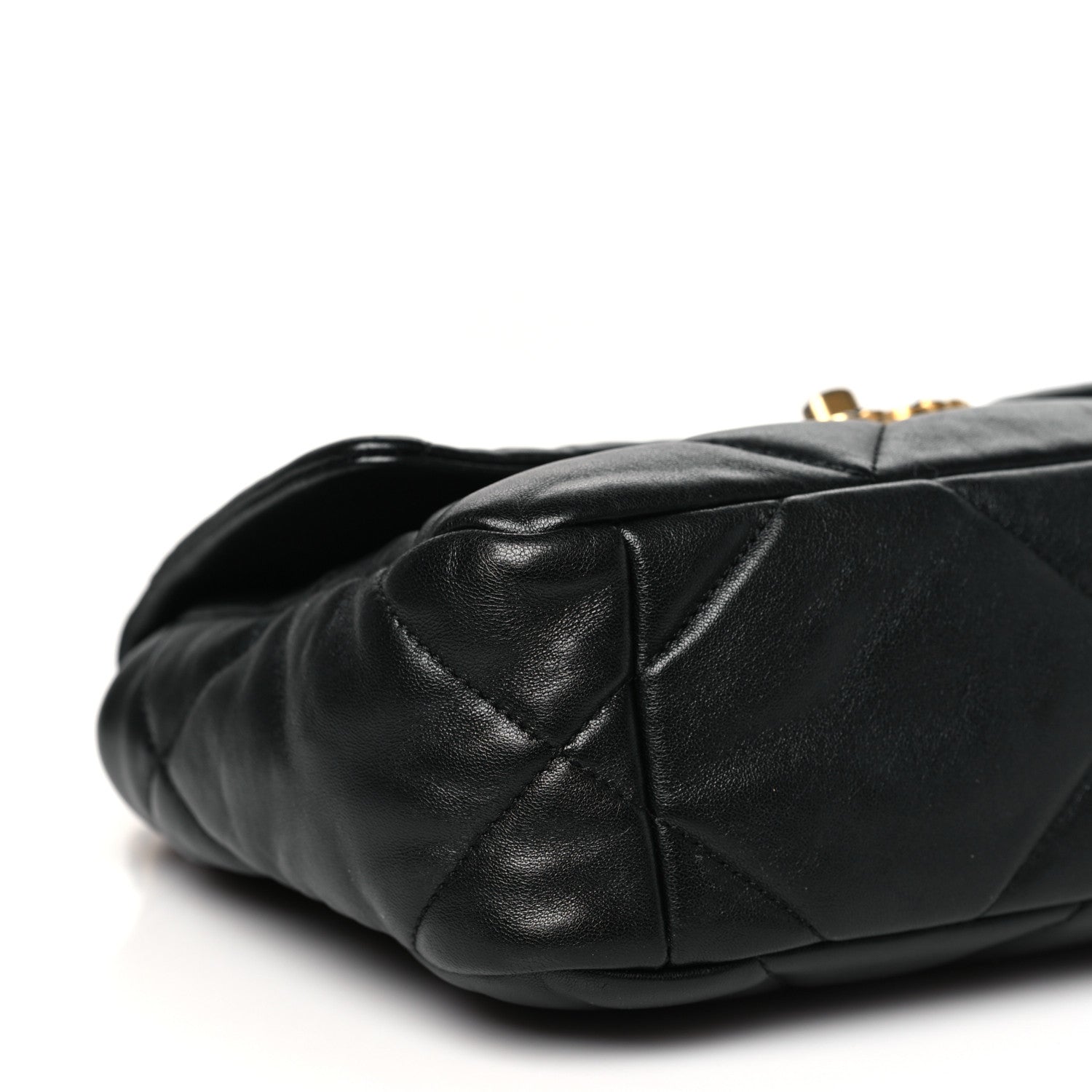Lambskin Quilted Medium Chanel 19 Flap Black