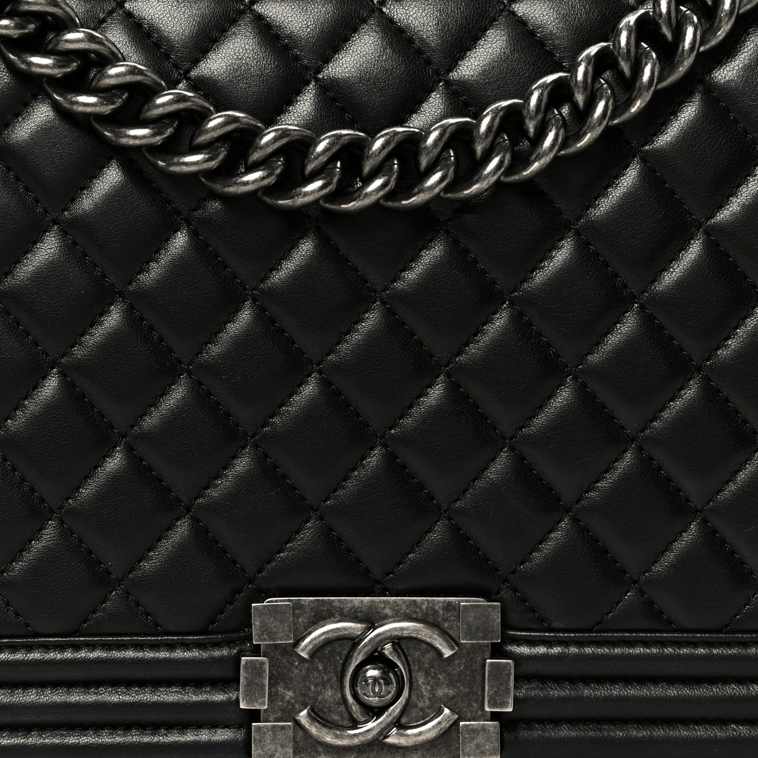 Calfskin Quilted Medium Boy Flap Black