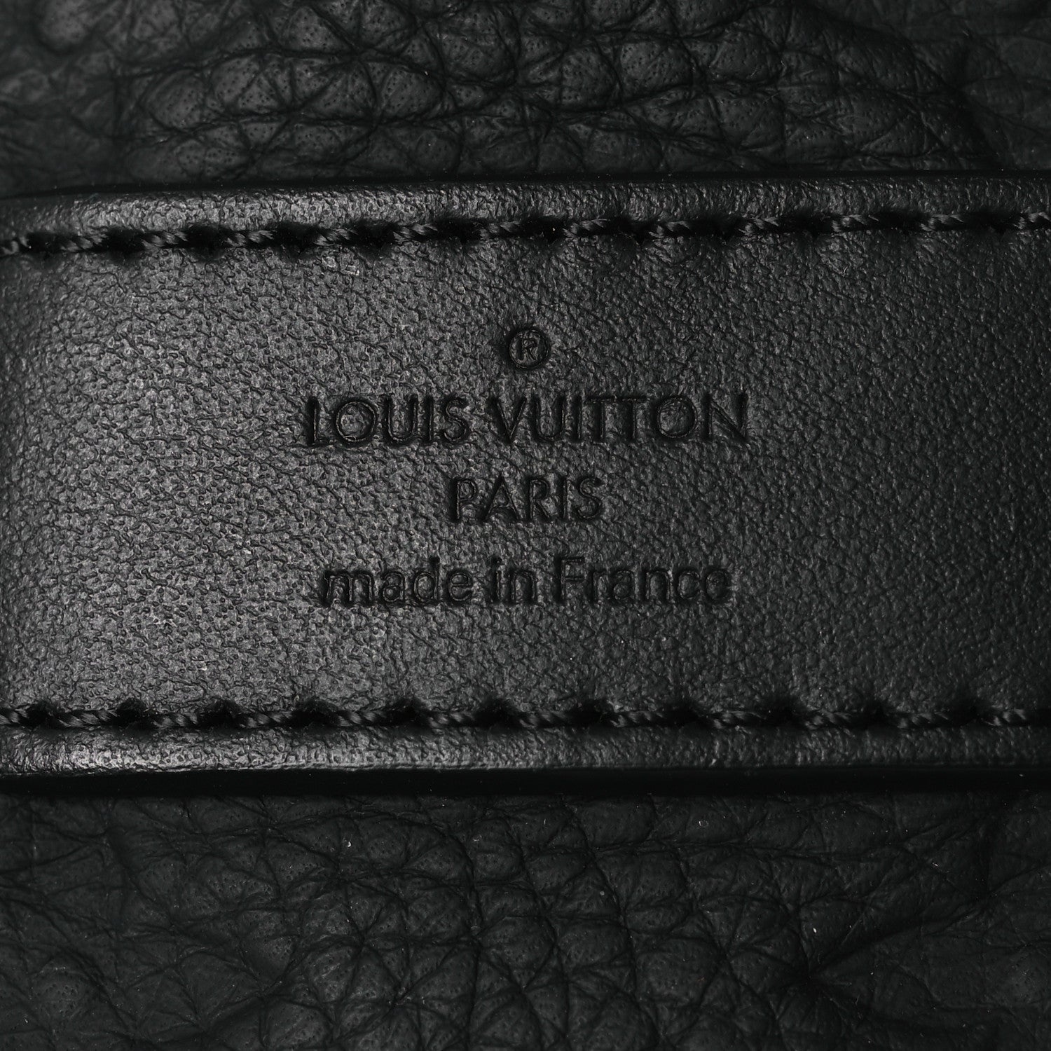 Monogram Taurillon Keepall Bandouliere 25 Black