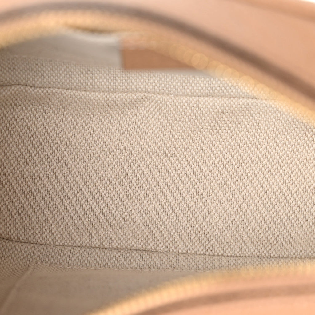 Pebbled Calfskin Small Soho Disco Bag Camelia