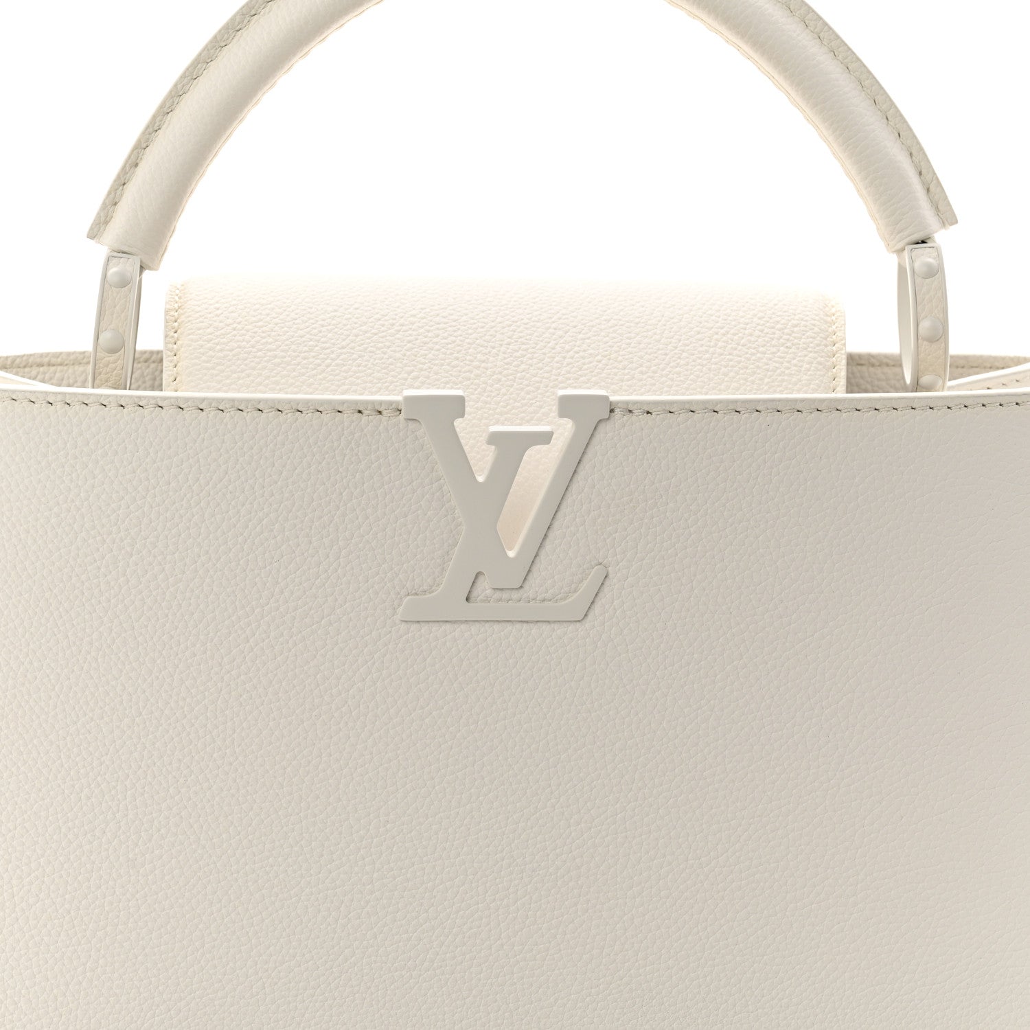 Taurillon Capucines East West MM Optic White