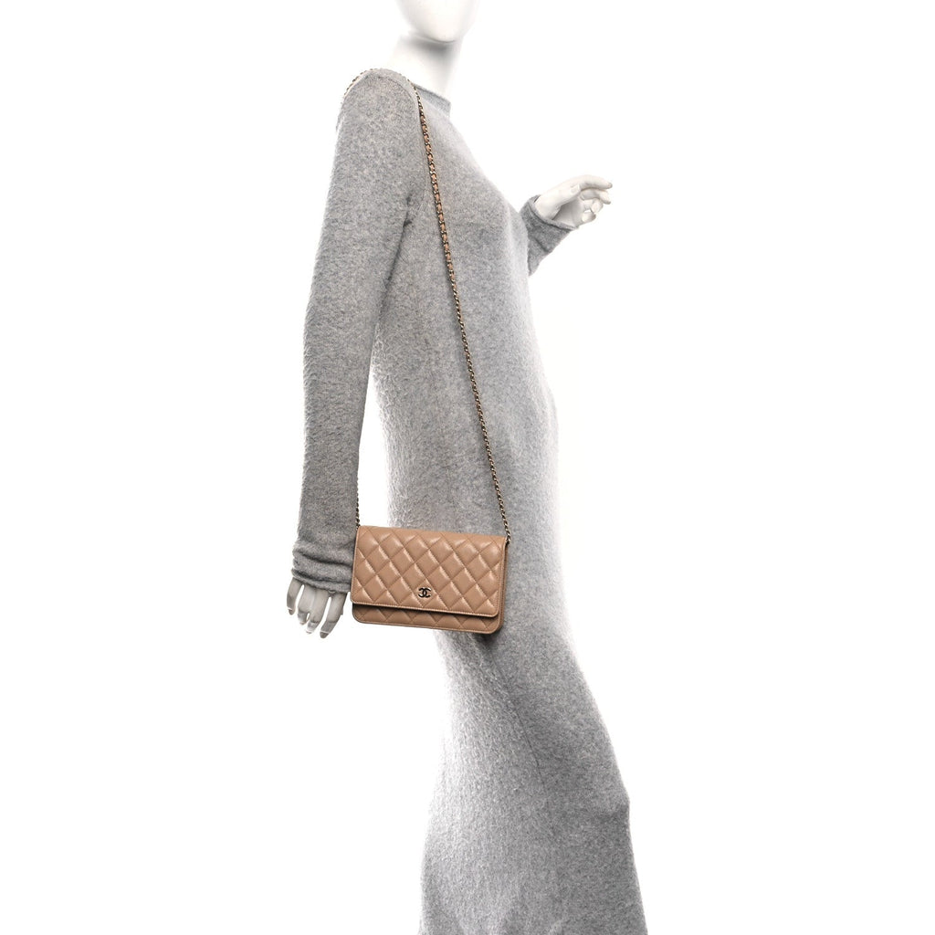 Caviar Quilted Wallet on Chain WOC Beige