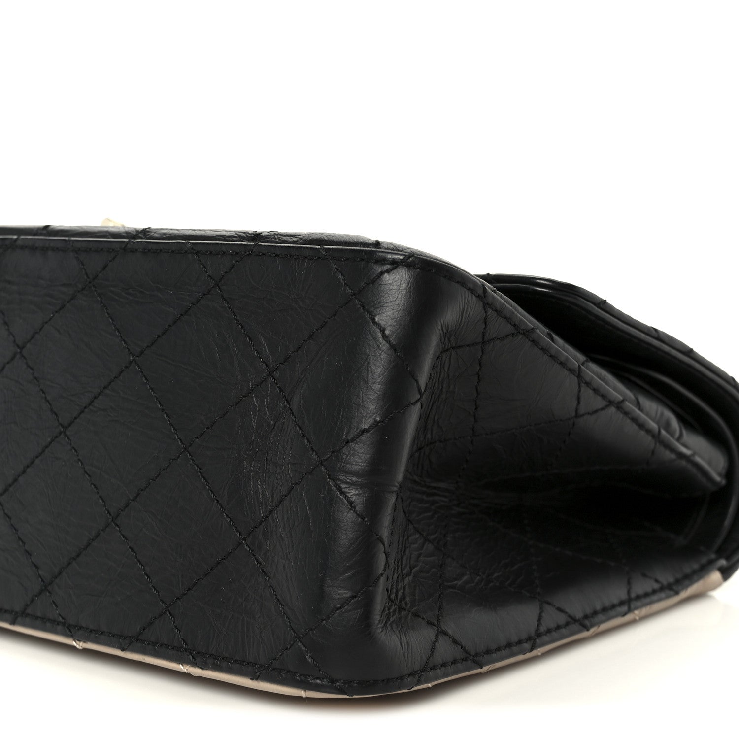 Aged Calfskin Quilted 2.55 Reissue 226 Flap Beige Black