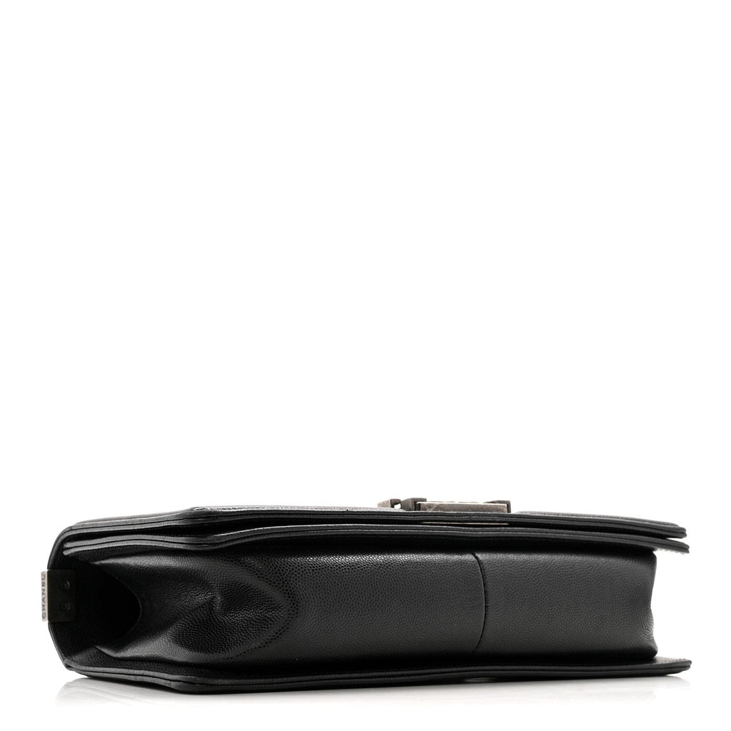 Caviar Quilted Medium Boy Flap Black