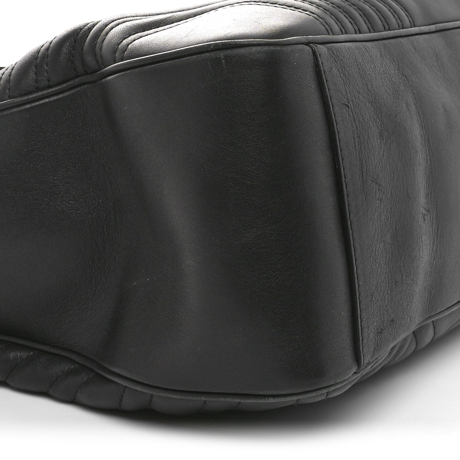 Calfskin Matelasse Maxi GG Marmont Top Handle Shoulder Bag Black