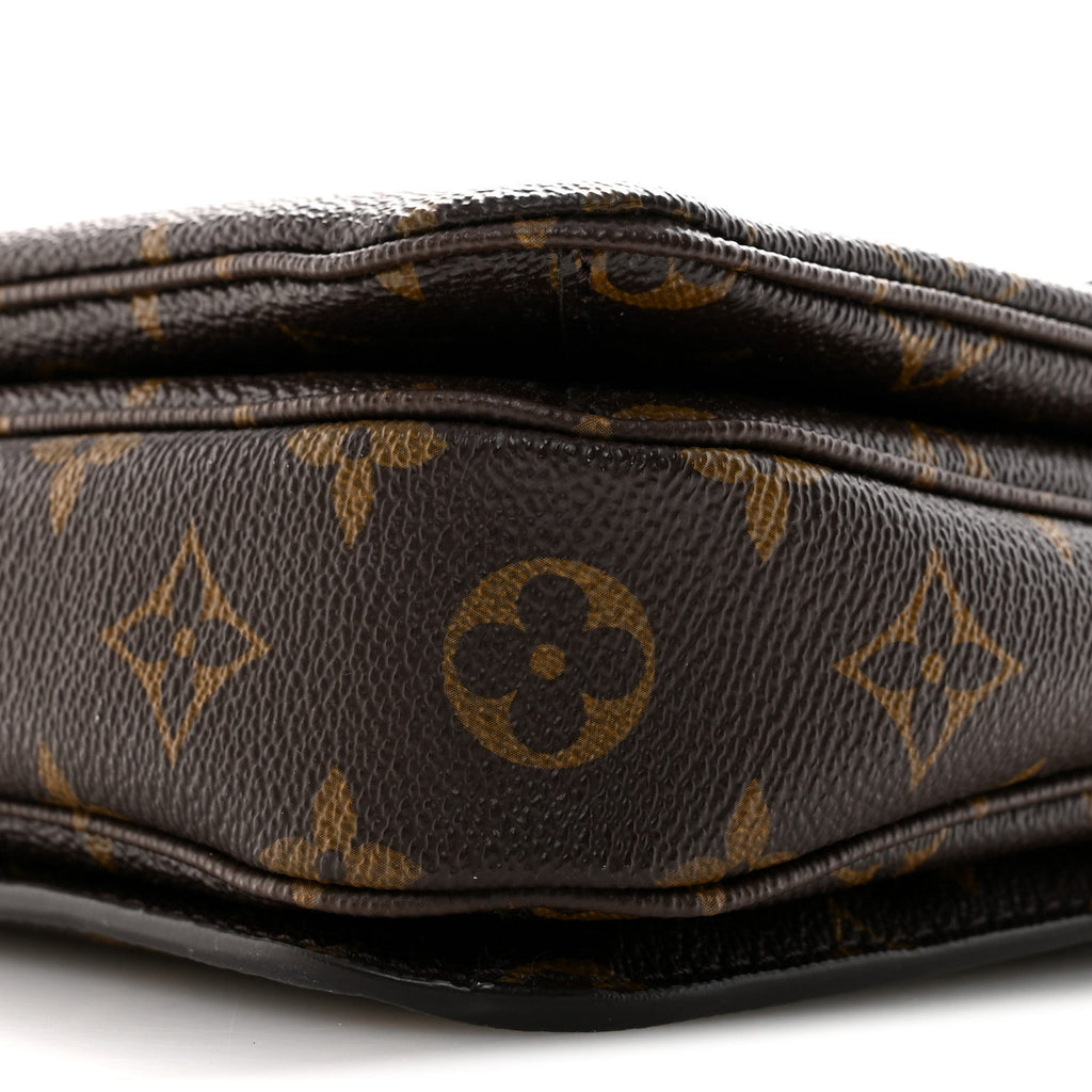 Monogram Pochette Metis