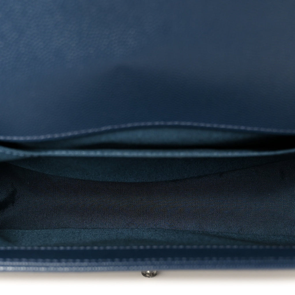 Caviar Quilted Medium Boy Flap Dark Navy Blue
