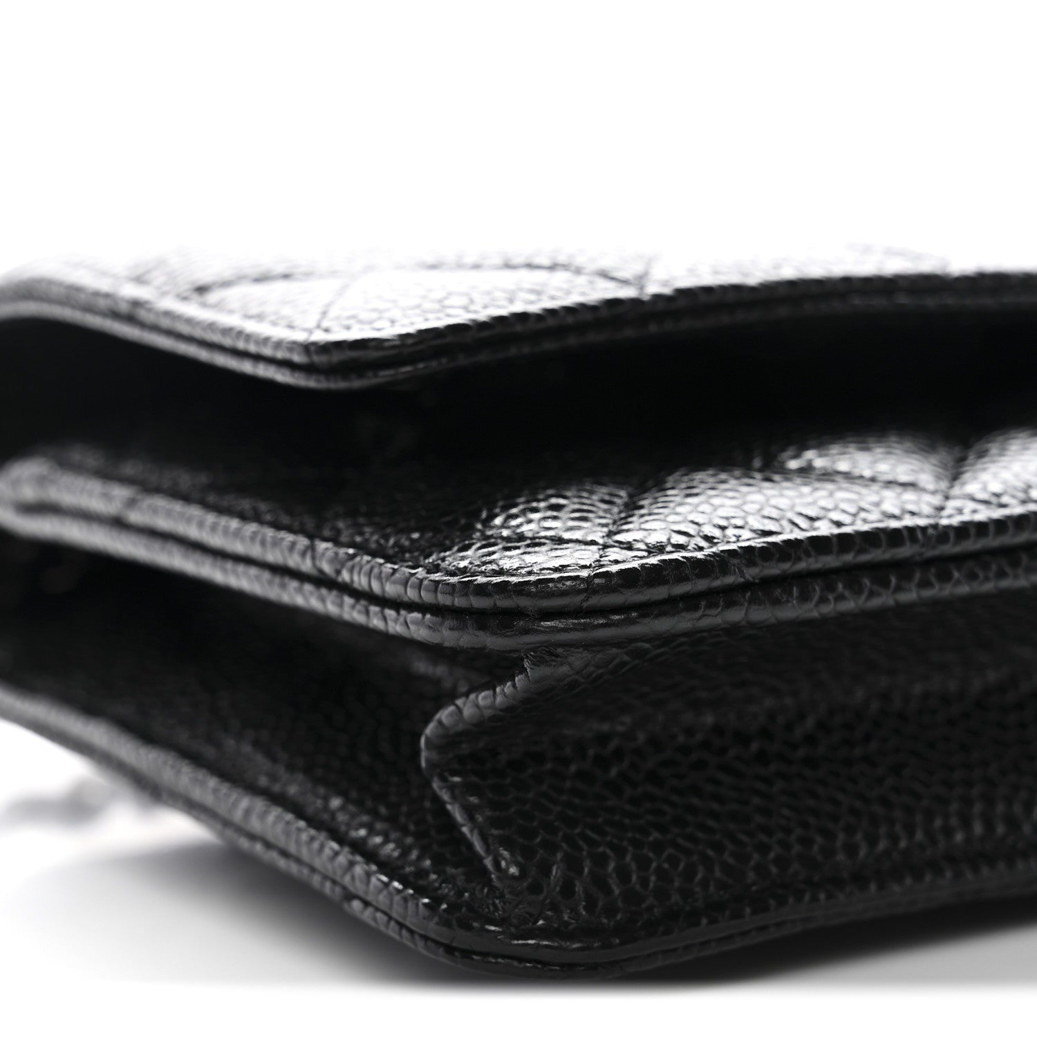 Caviar Quilted Wallet on Chain WOC Black