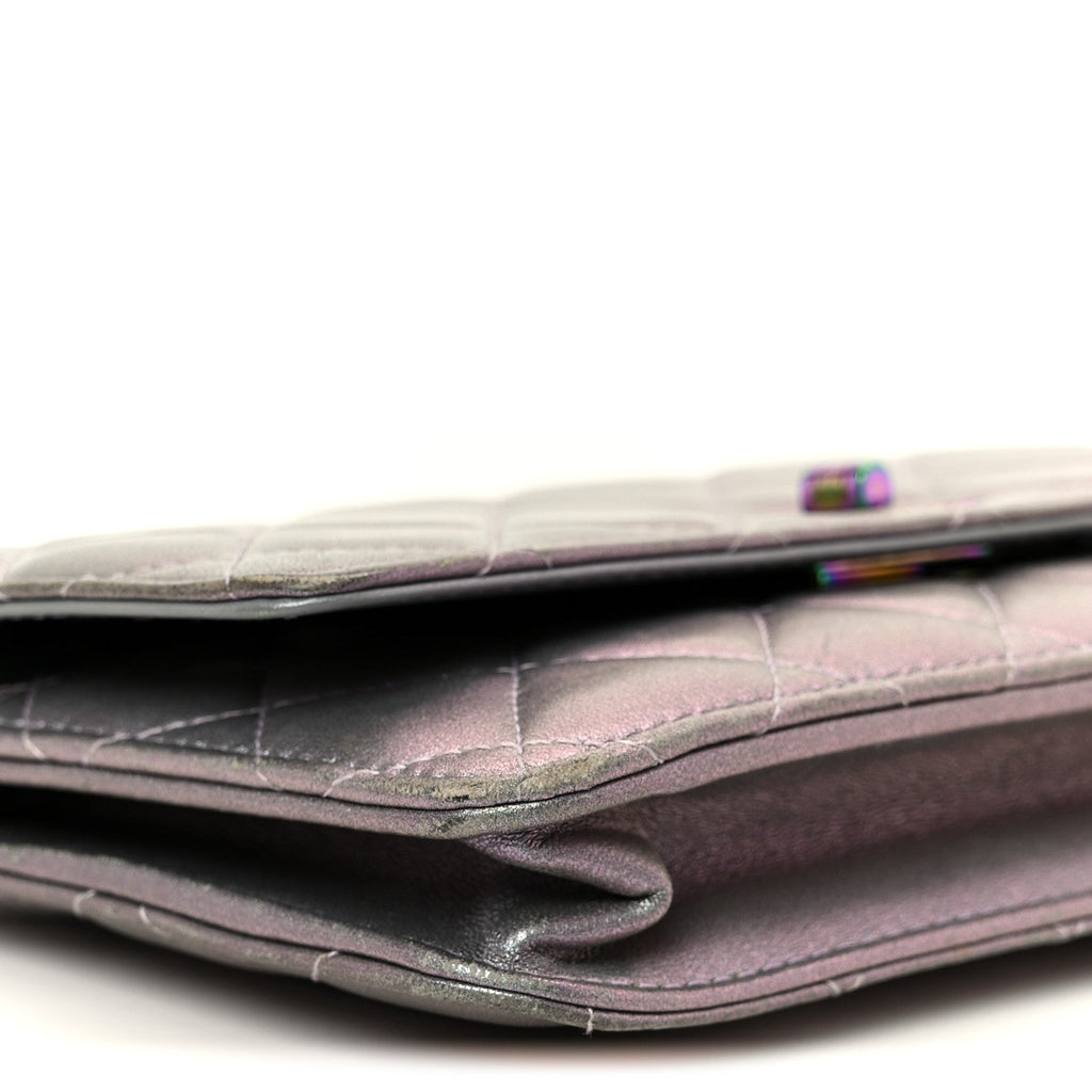 Iridescent Lambskin Quilted Reissue Wallet On Chain WOC Light Purple