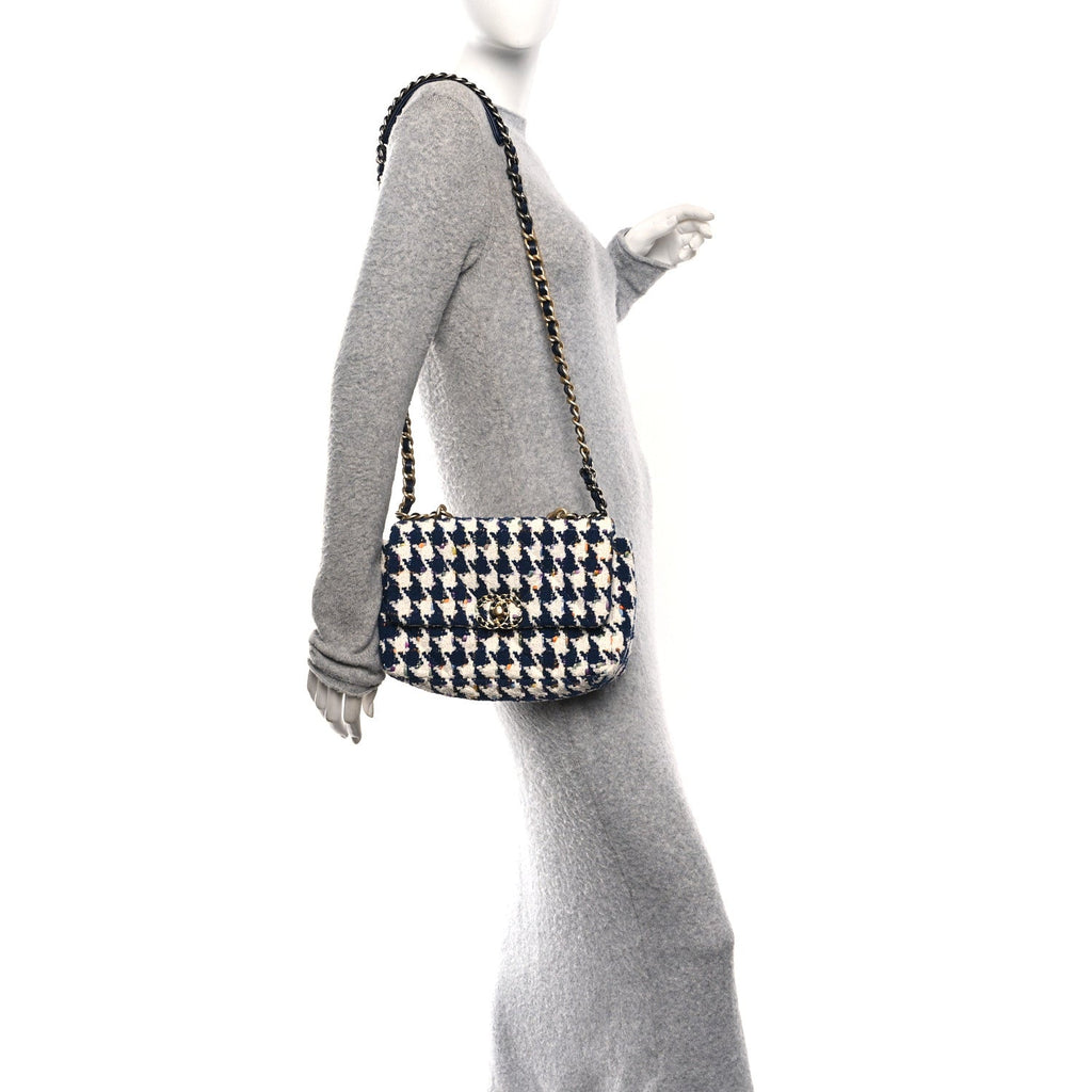 Tweed Quilted Medium Chanel 19 Flap Ecru Navy Blue Multicolor