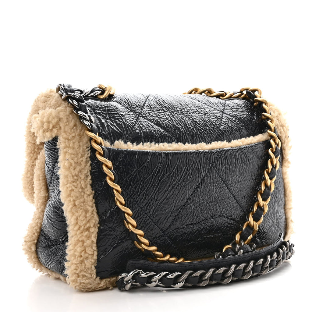 Crumpled Calfskin Shearling Sheepskin Quilted Medium Chanel 19 Flap Navy