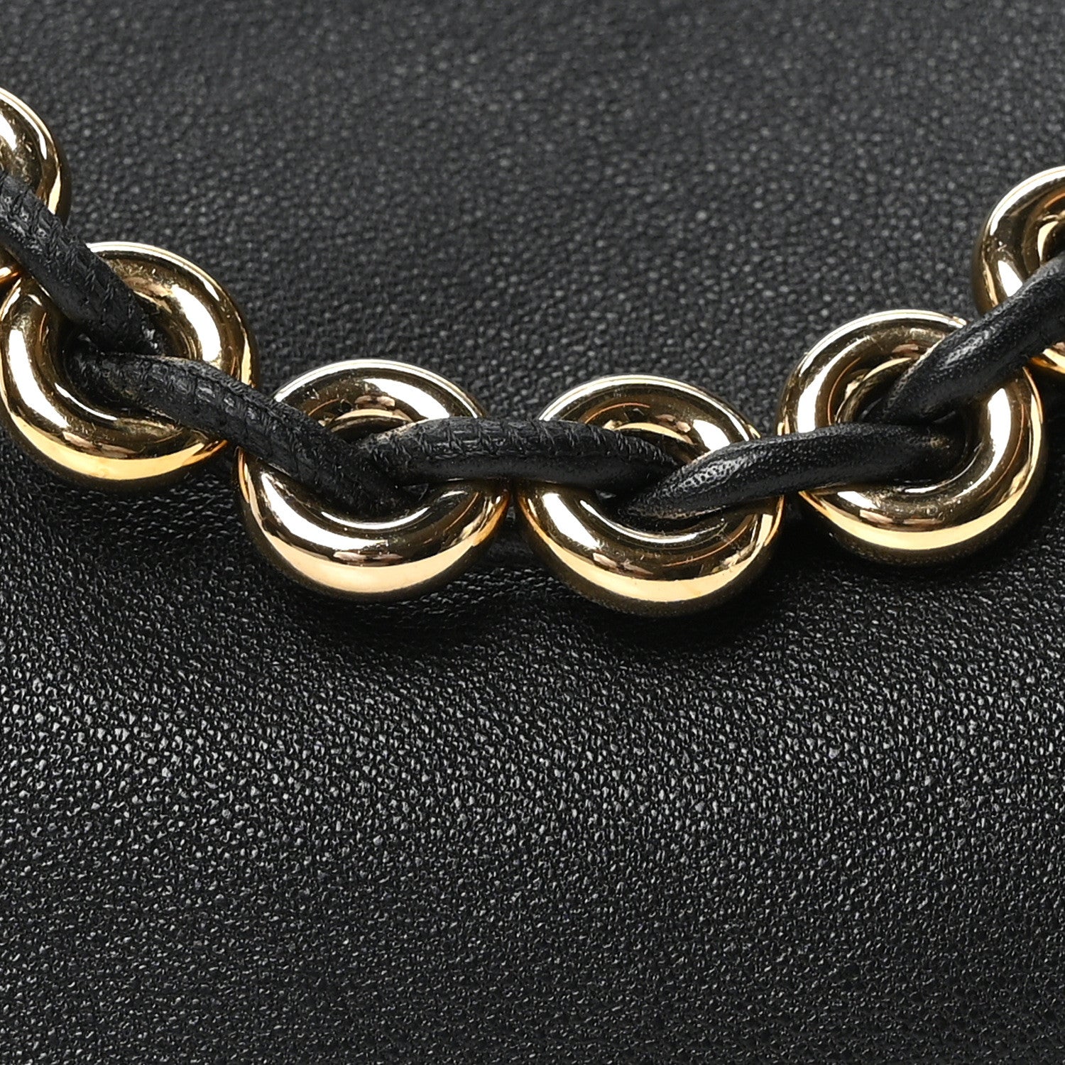 Mellow Nappa Medium Donut Chain Flamenco Knot Clutch Black