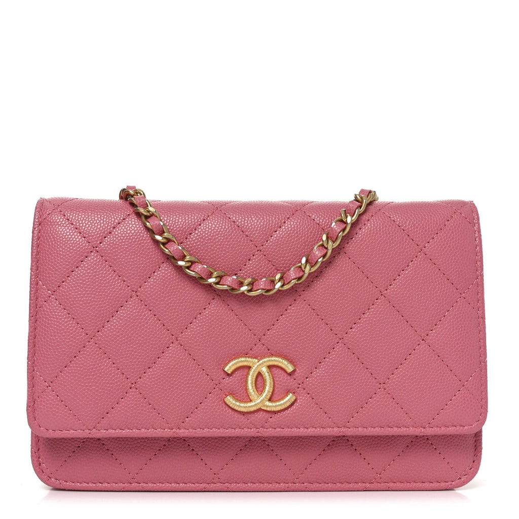 Caviar Quilted Textured CC Wallet On Chain WOC Pink
