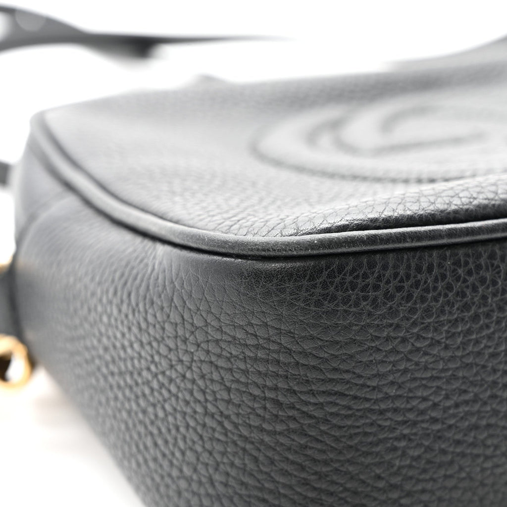 Pebbled Calfskin Small Soho Disco Bag Black