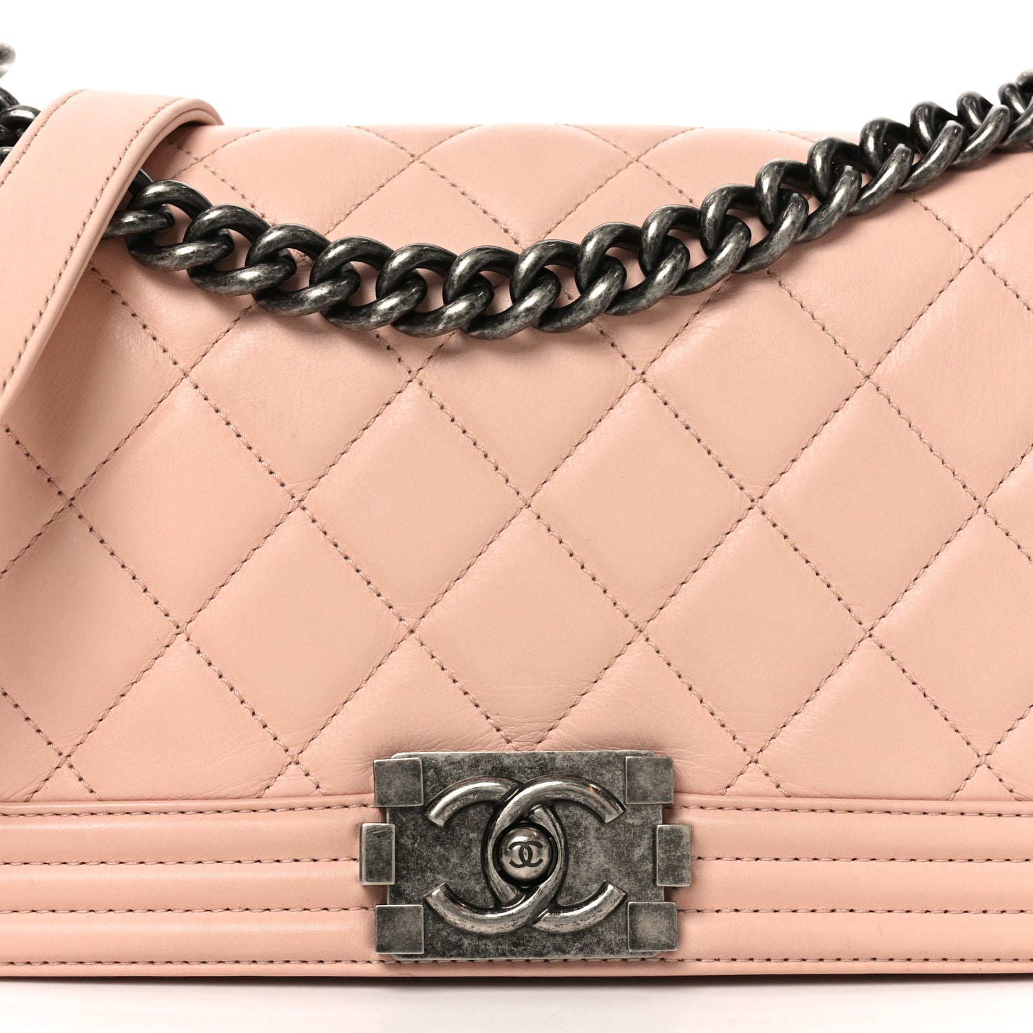 Lambskin Quilted Medium Boy Flap Light Pink