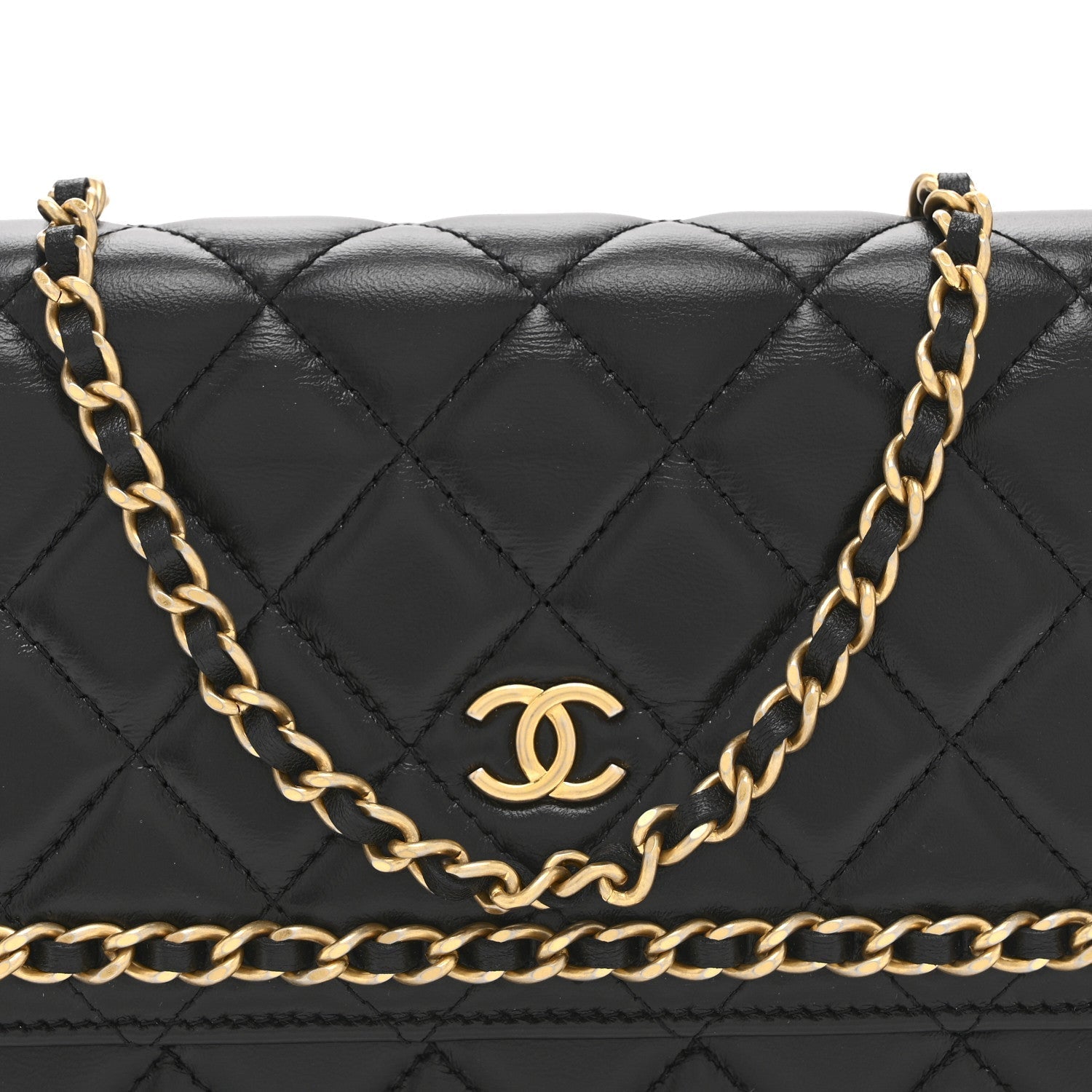 Lambskin Quilted Chain Around Wallet On Chain WOC Black