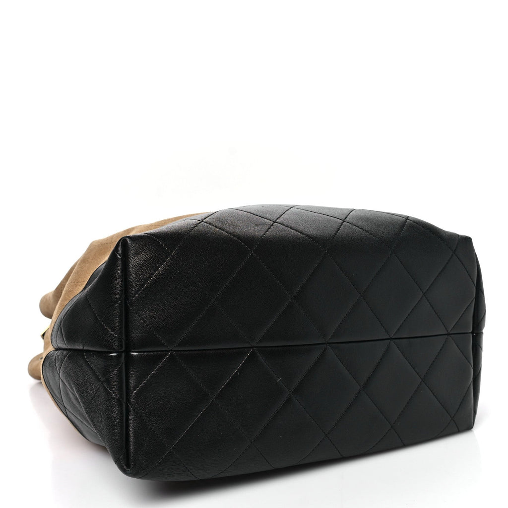 Suede Shiny Lambskin Quilted Large Shopping Bag Beige Black