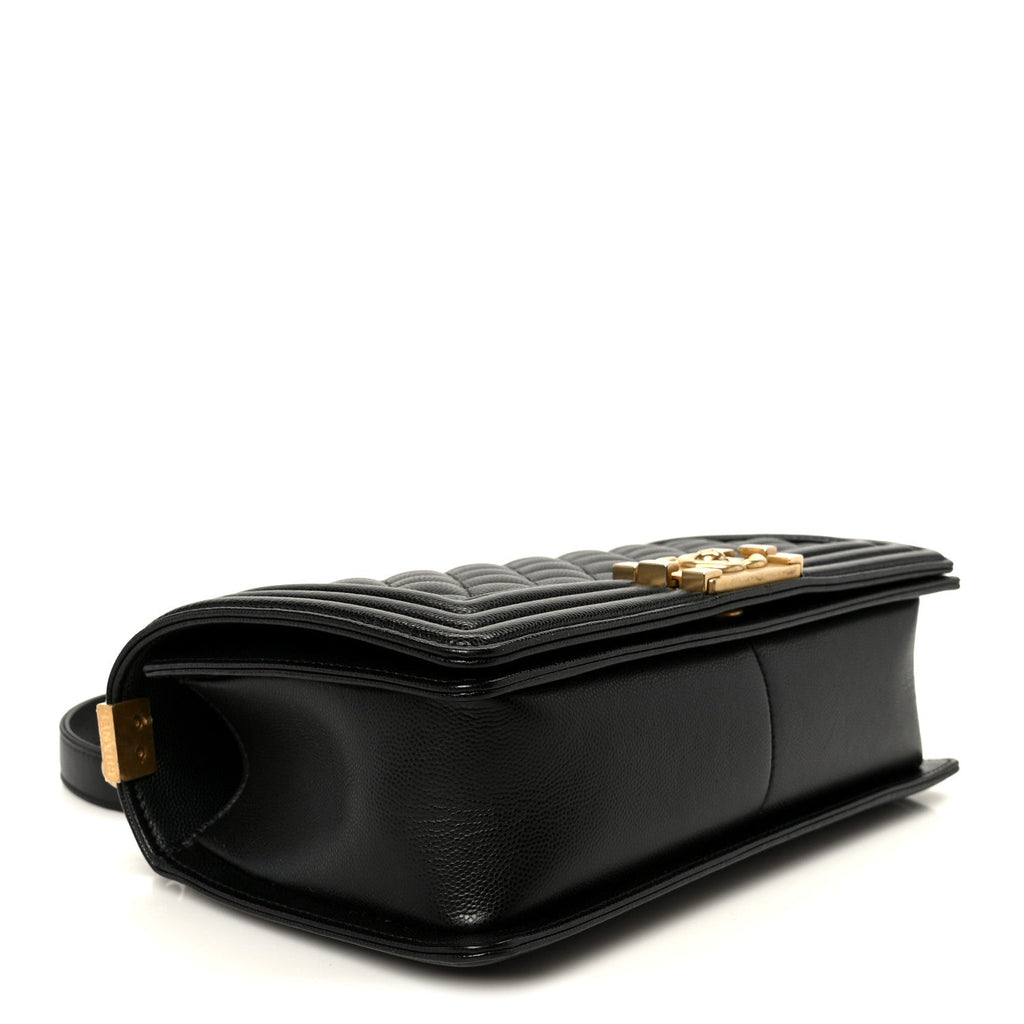 Caviar Quilted Medium Boy Flap Black