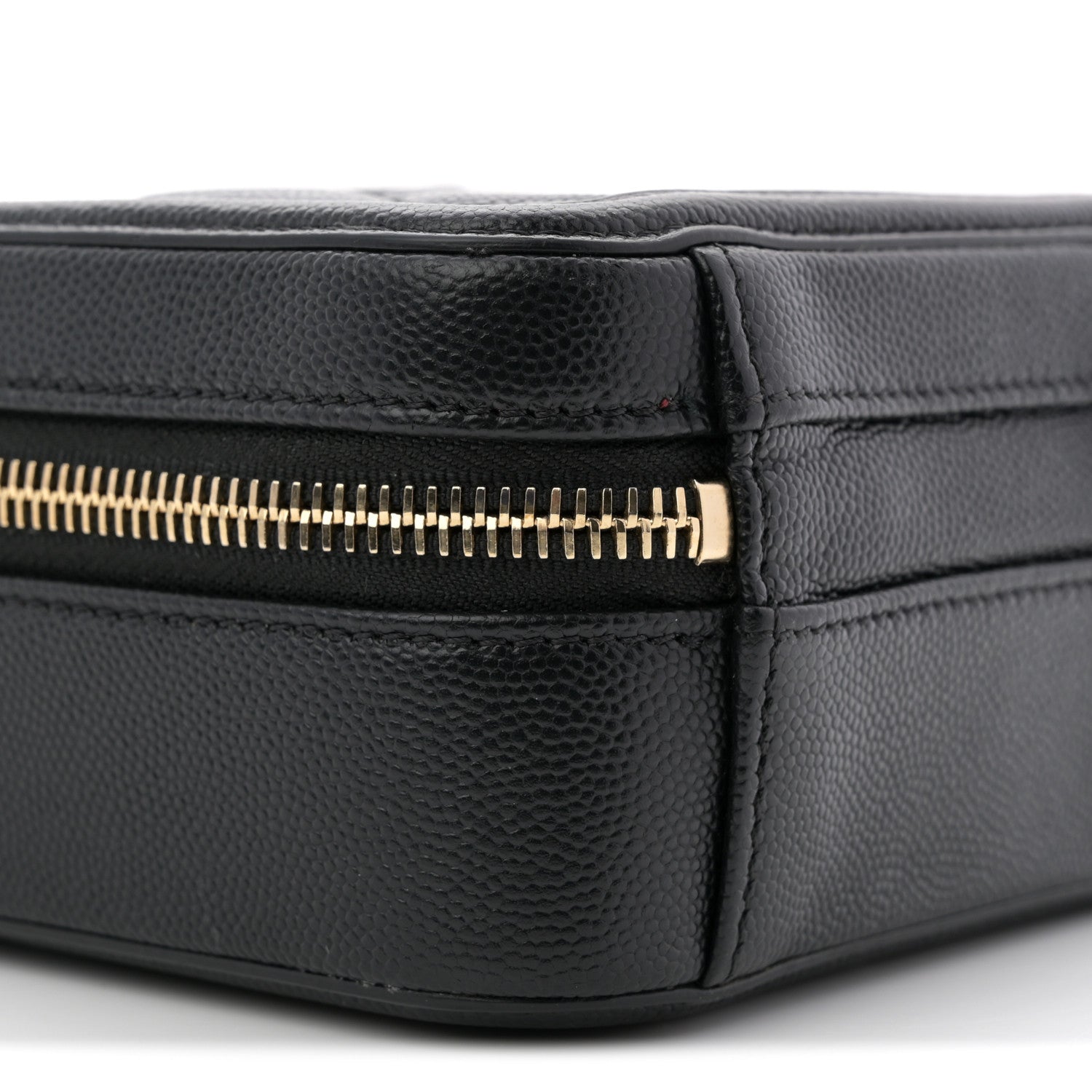 Caviar Quilted CC North South Filigree Vanity Case Black
