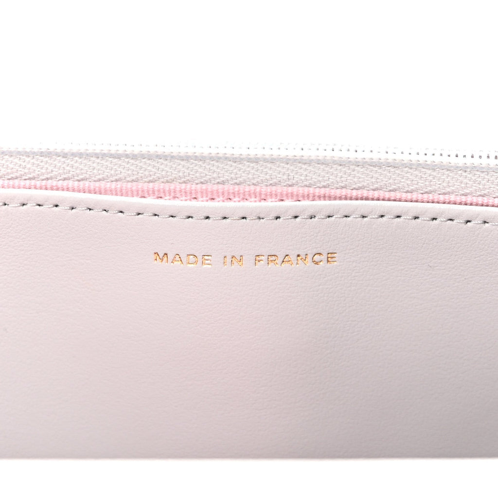 Caviar Quilted Textured CC Wallet on Chain WOC Grey