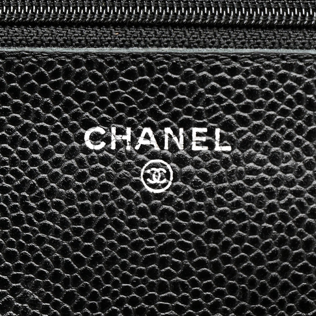 Caviar Quilted Wallet on Chain WOC Black