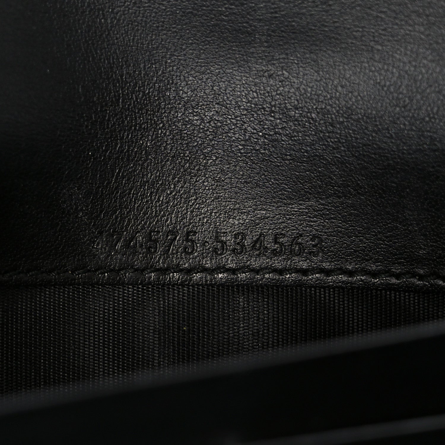Calfskin Matelasse GG Marmont Chain Wallet Black
