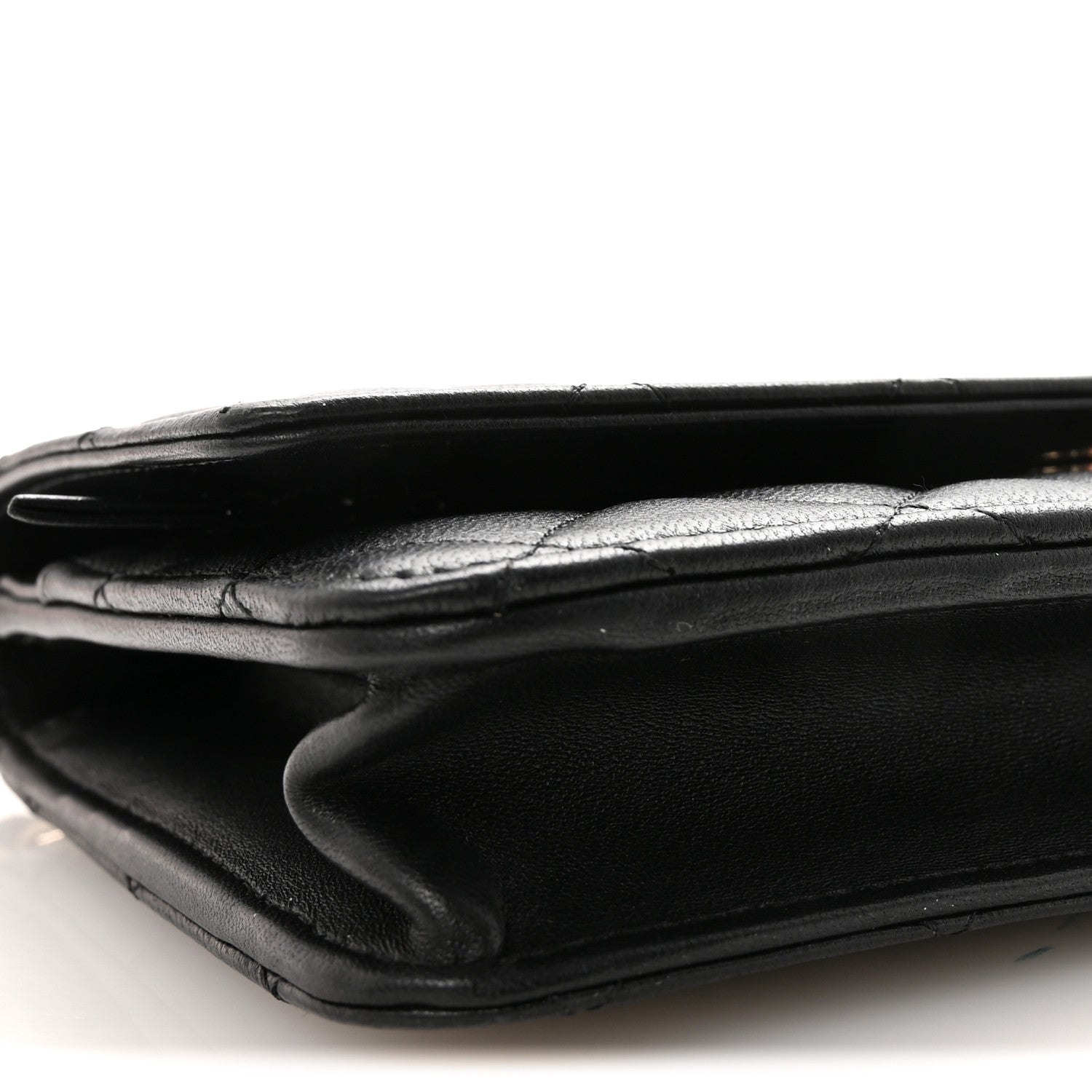 Lambskin Quilted Pearl Wallet On Chain WOC Black