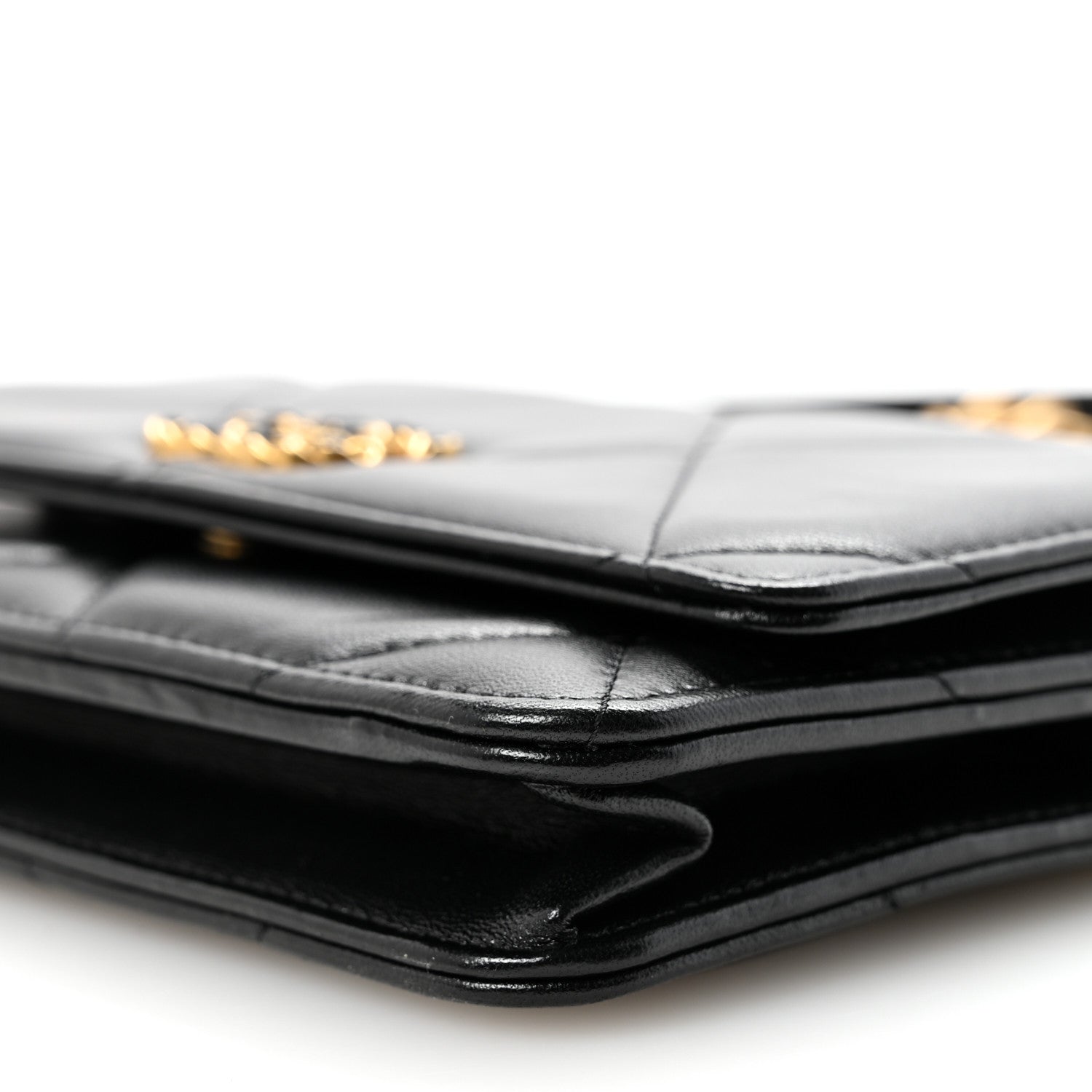 Lambskin Quilted Chanel 19 Wallet On Chain WOC Black