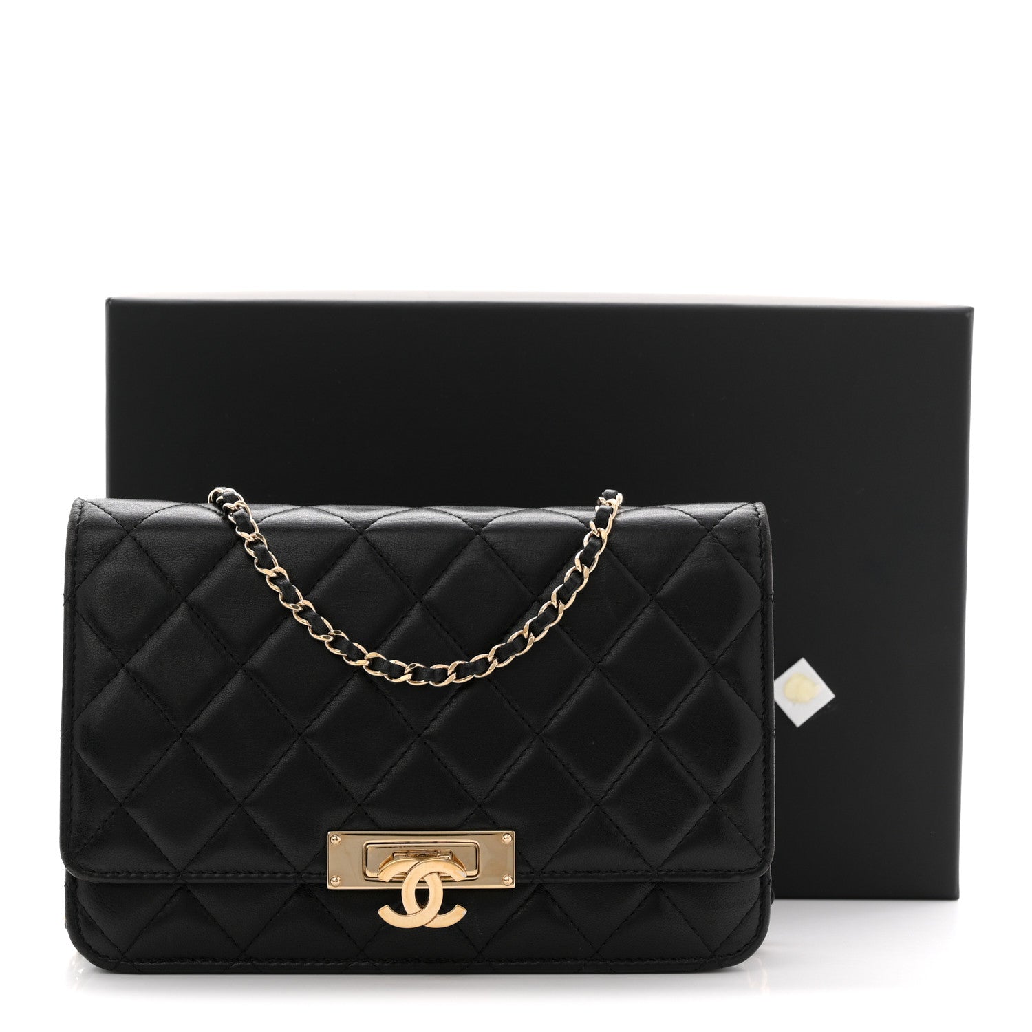Lambskin Quilted Golden Class Wallet on Chain WOC Black