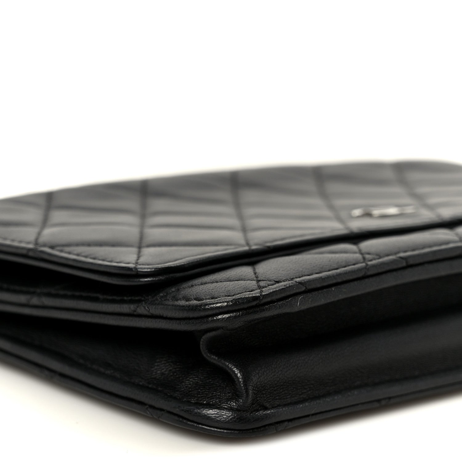 Lambskin Quilted Wallet On Chain WOC Black