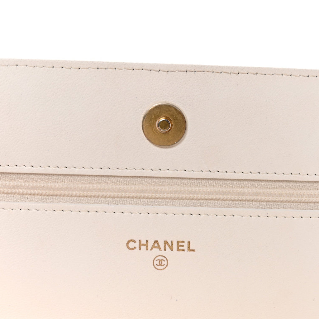 Lambskin Quilted Romance Wallet On Chain WOC White