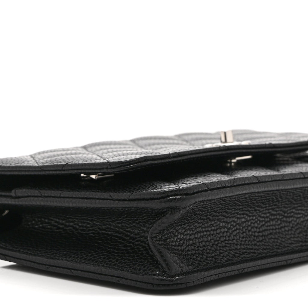 Caviar Quilted CC Turnlock Wallet On Chain WOC Black