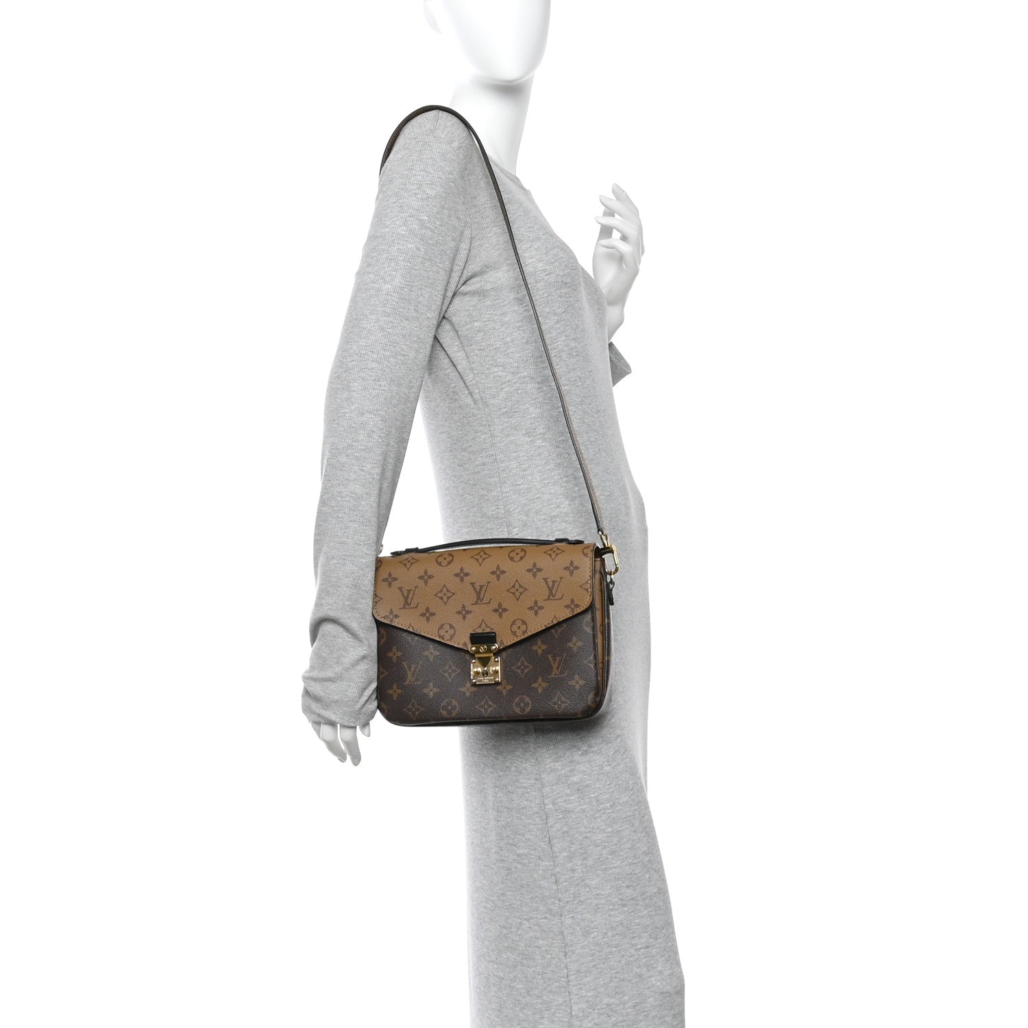 Reverse Monogram Pochette Metis