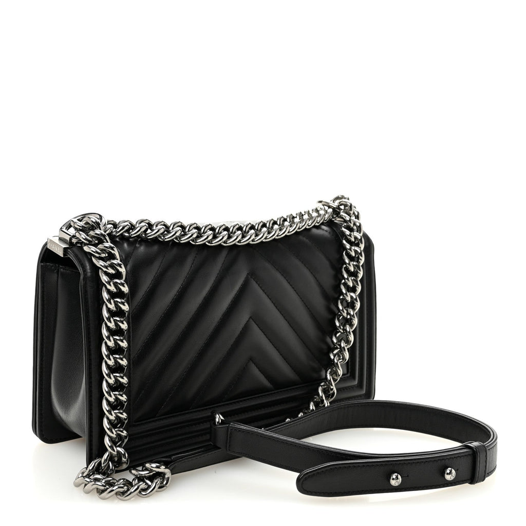Lambskin Chevron Quilted Medium Boy Flap Black
