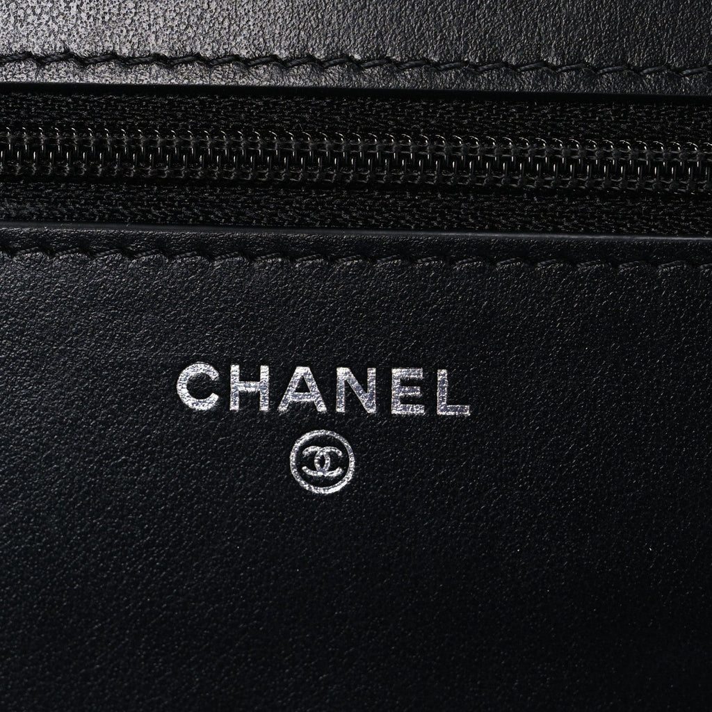 Caviar Quilted Boy Wallet On Chain WOC Black