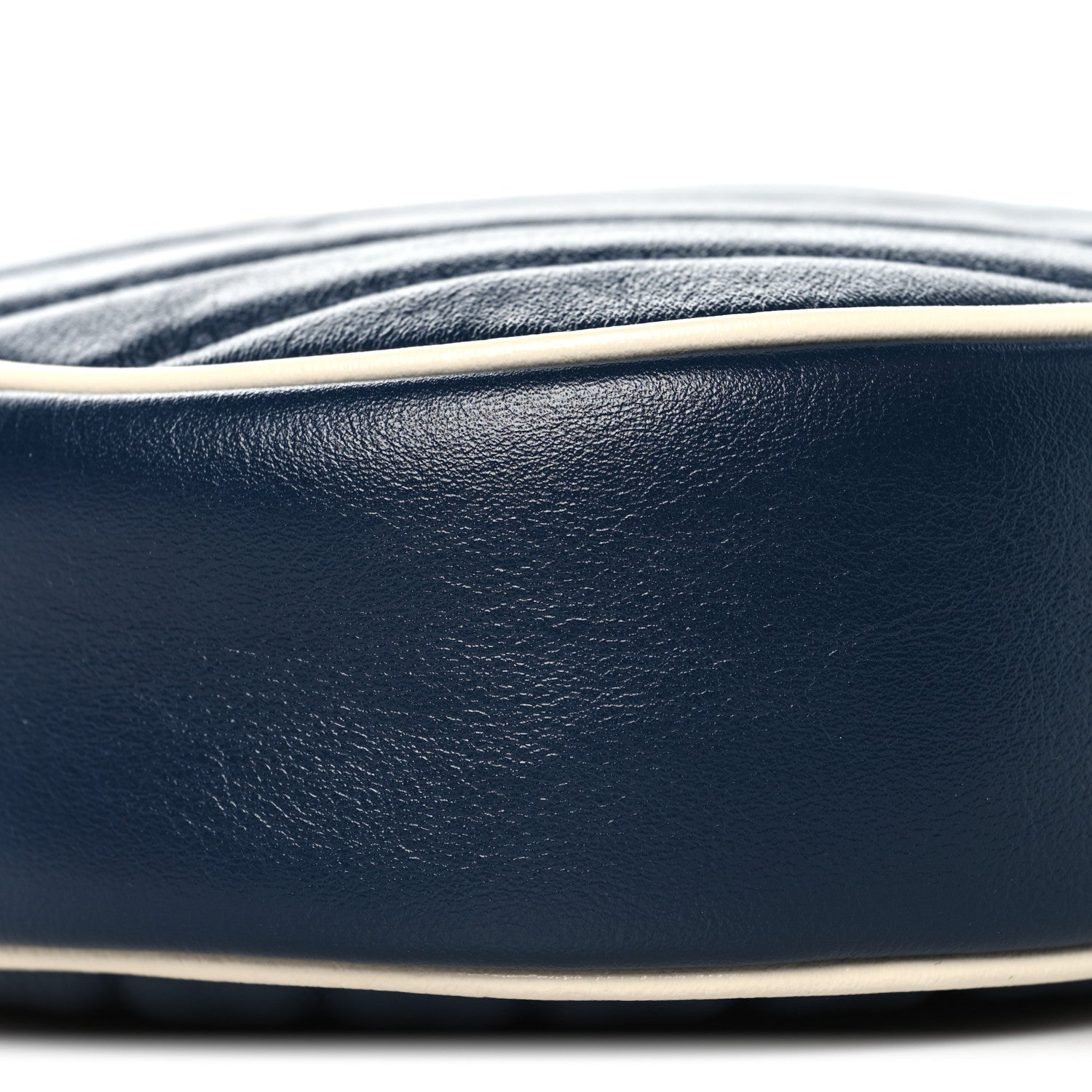 Azalea Calfskin Matelasse Diagonal Mini Torchon GG Marmont Round Shoulder Bag Blue Agata Mystic White