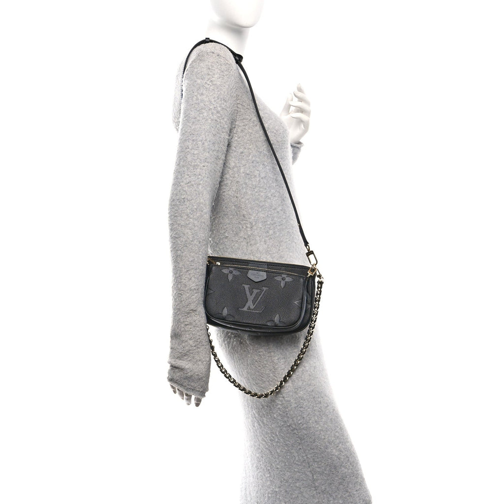 Empreinte Monogram Giant Multi Pochette Accessories Black