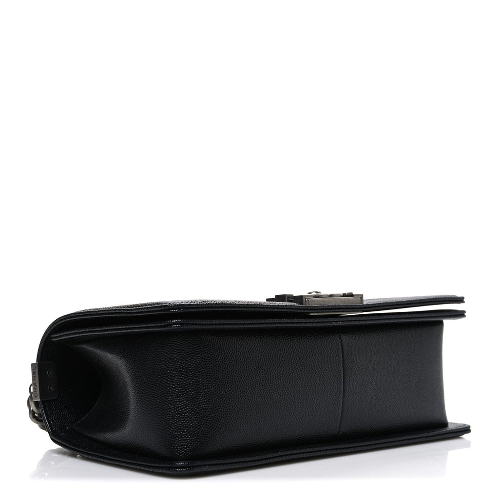 Caviar Quilted Medium Boy Flap Black