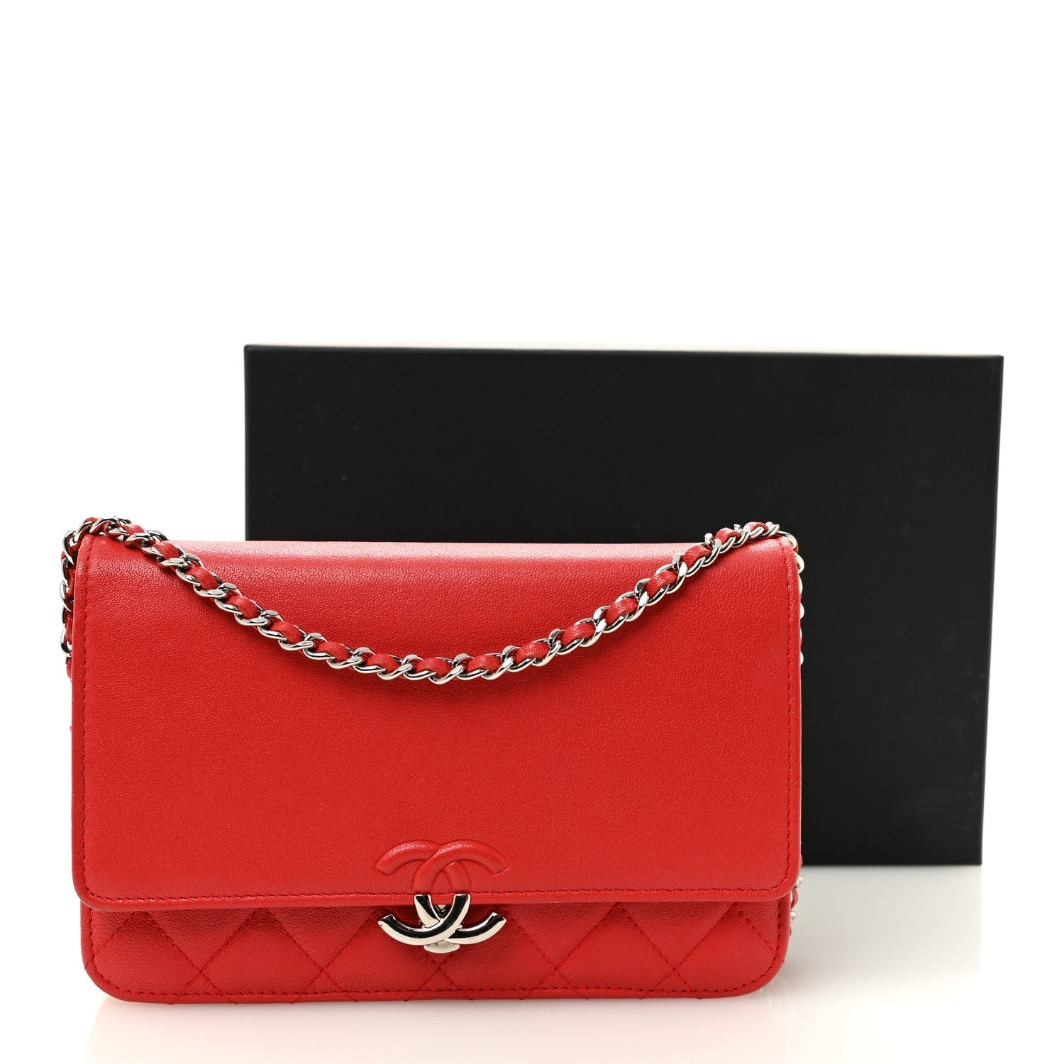 Grained Calfskin Quilted CC Box Wallet On Chain WOC Red