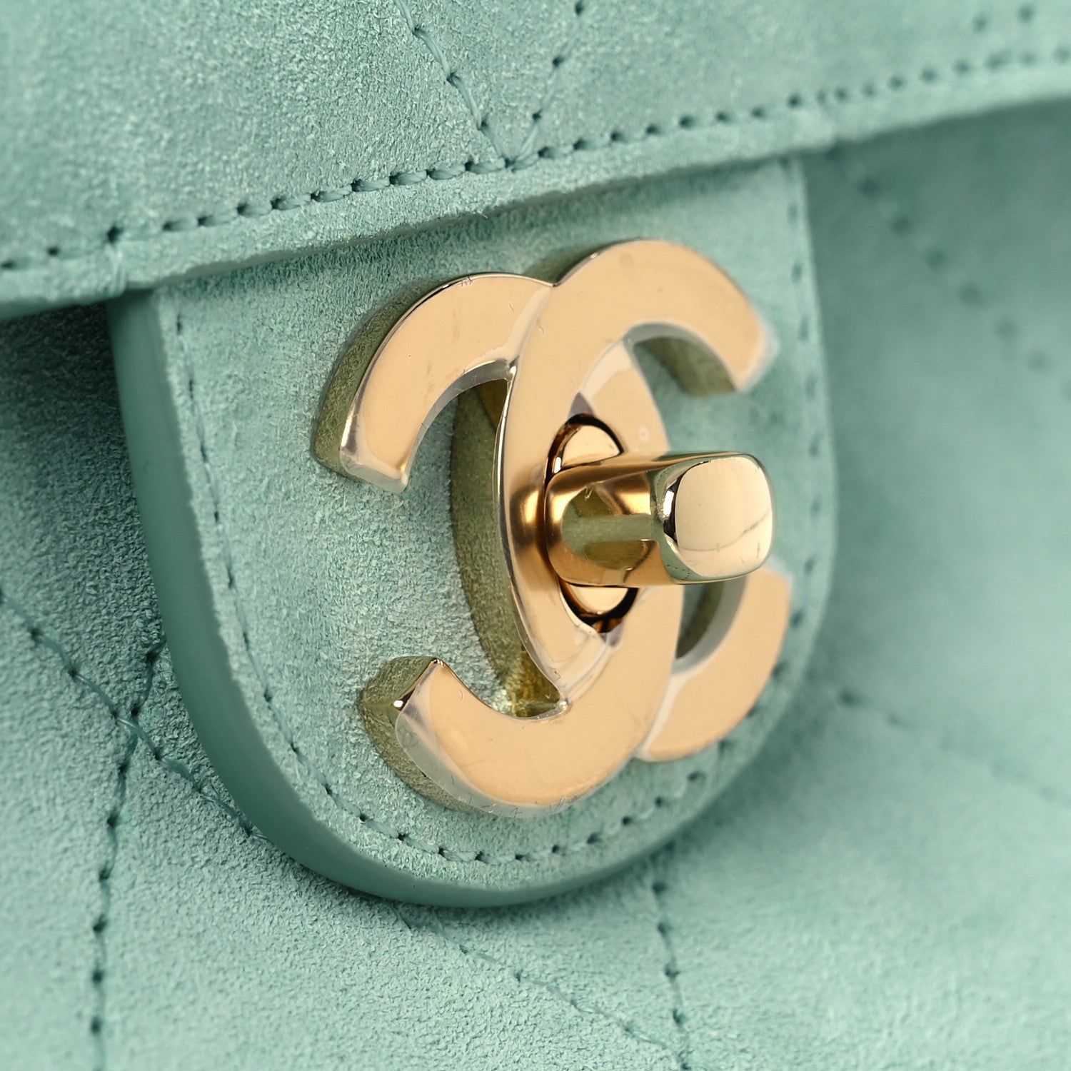 Suede Calfskin Small Souplissimo Maxi Flap Green
