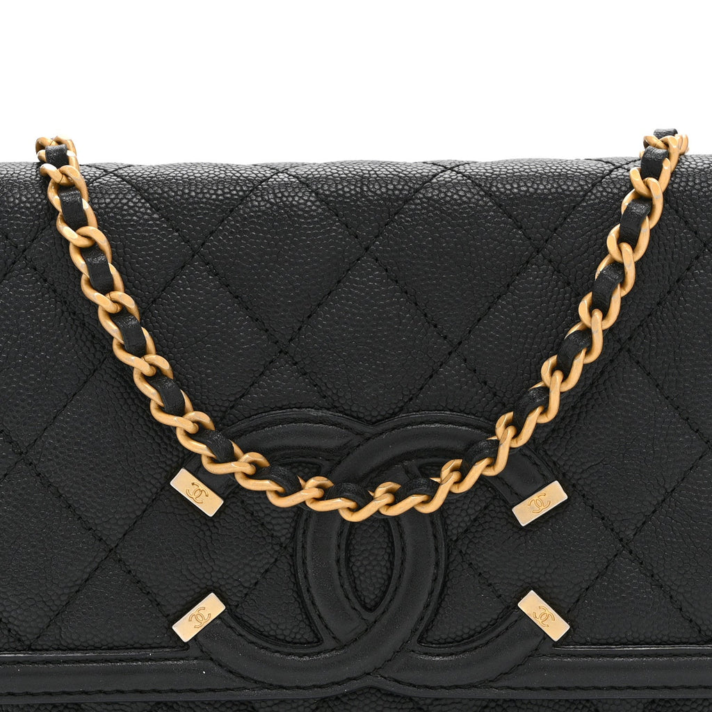 Caviar Quilted CC Filigree Wallet On Chain WOC Black