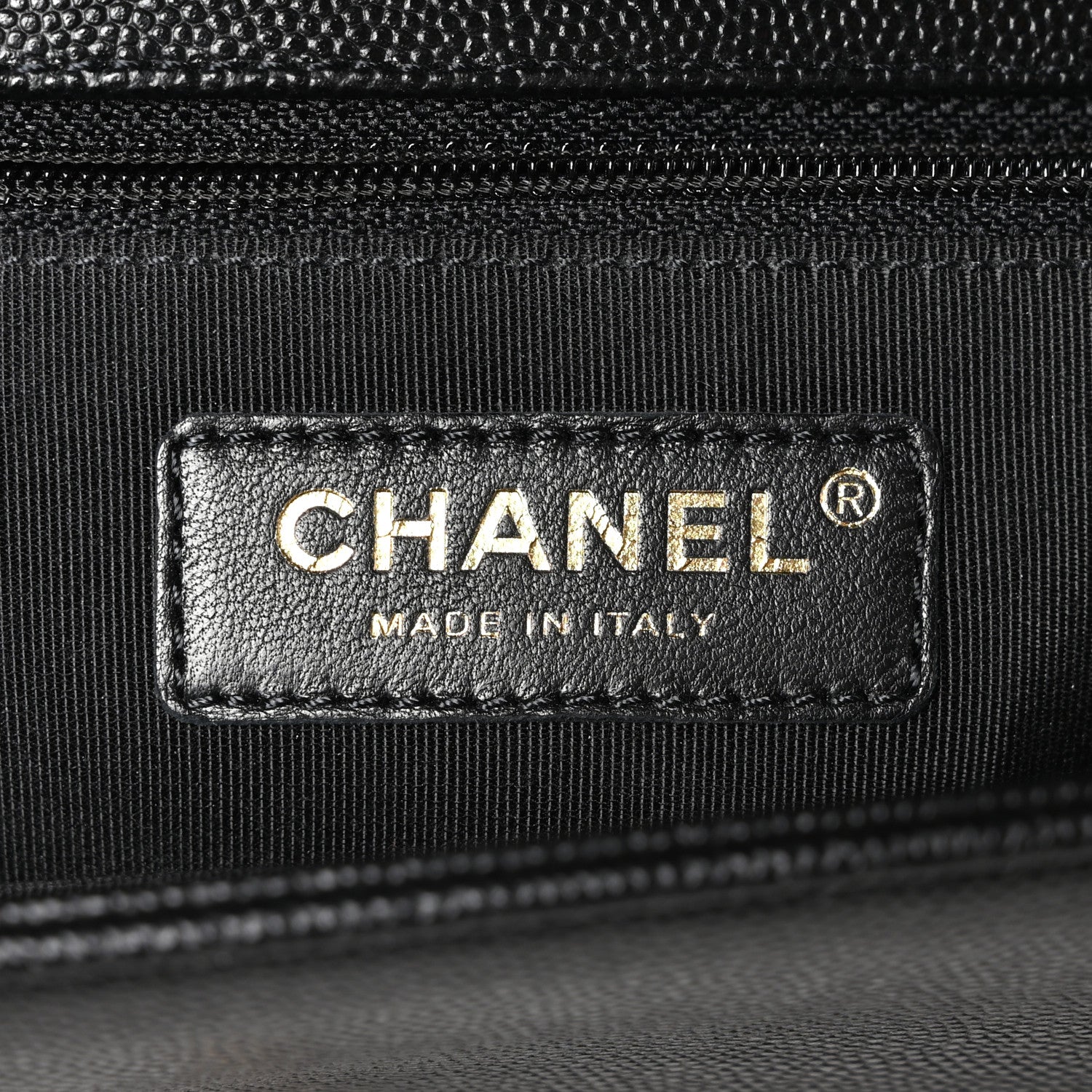 Caviar Quilted New Medium Boy Flap Black