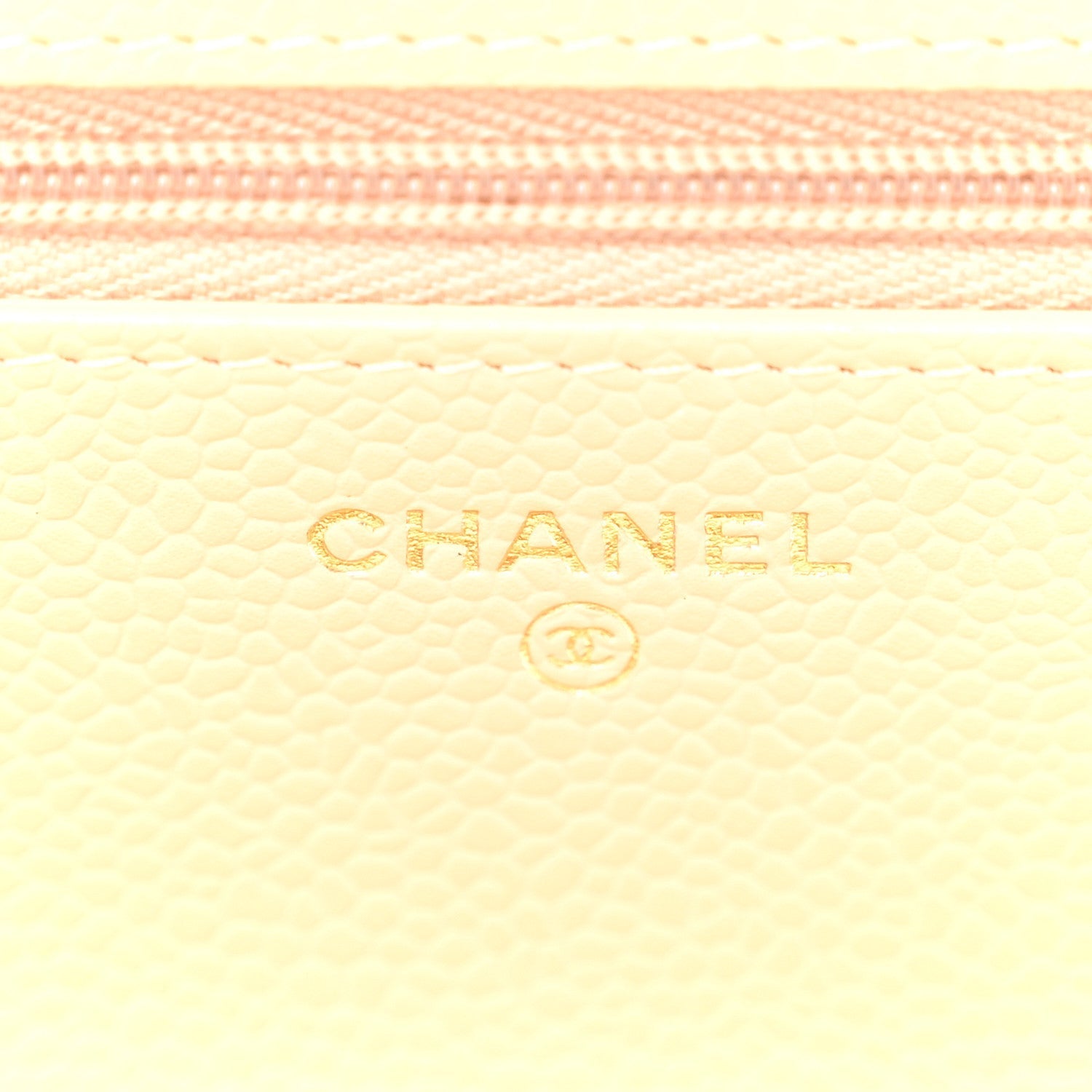 Caviar Quilted Wallet on Chain WOC Beige