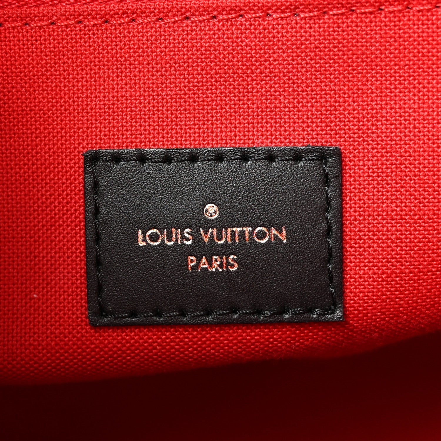 Reverse Monogram Giant Onthego PM