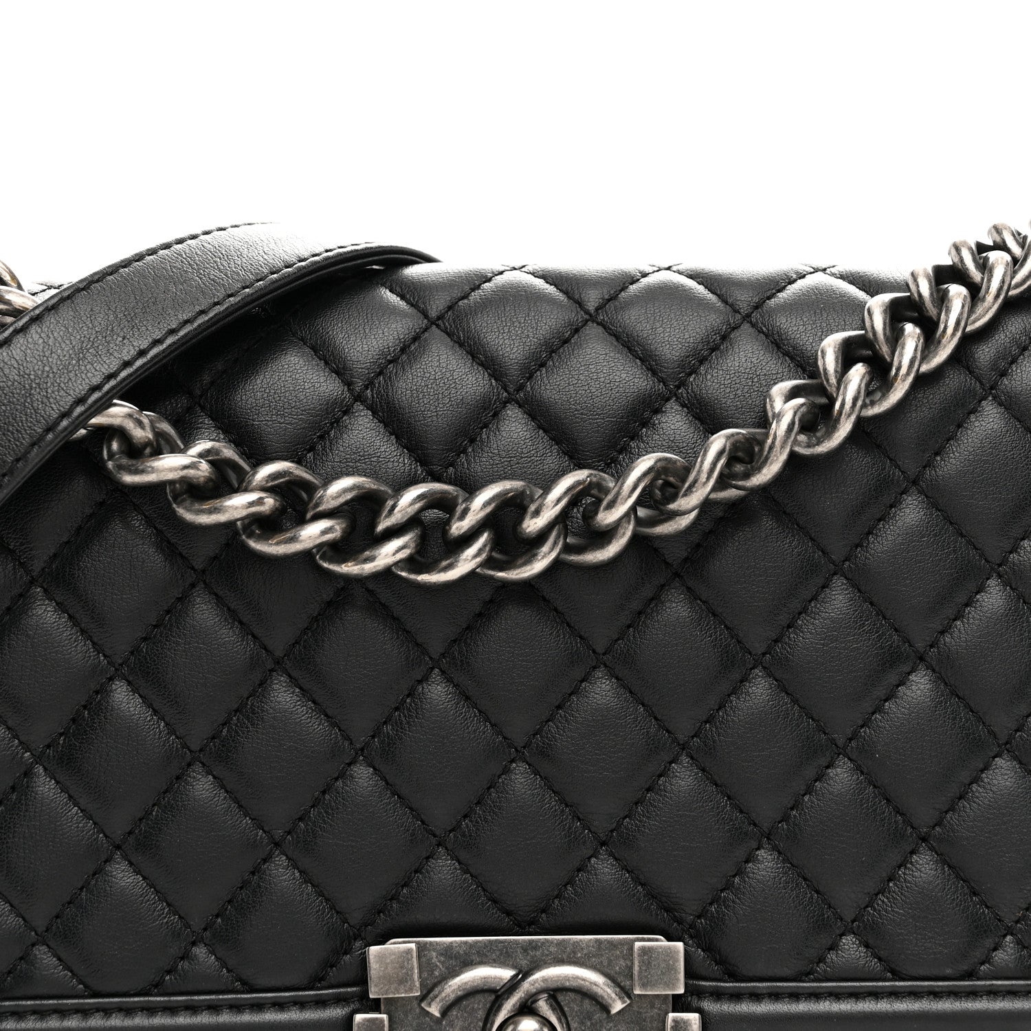 Calfskin Quilted Medium Boy Flap Black