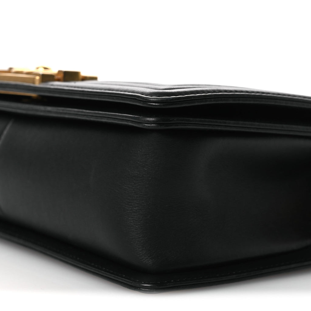 Lambskin Quilted Medium Boy Flap Black