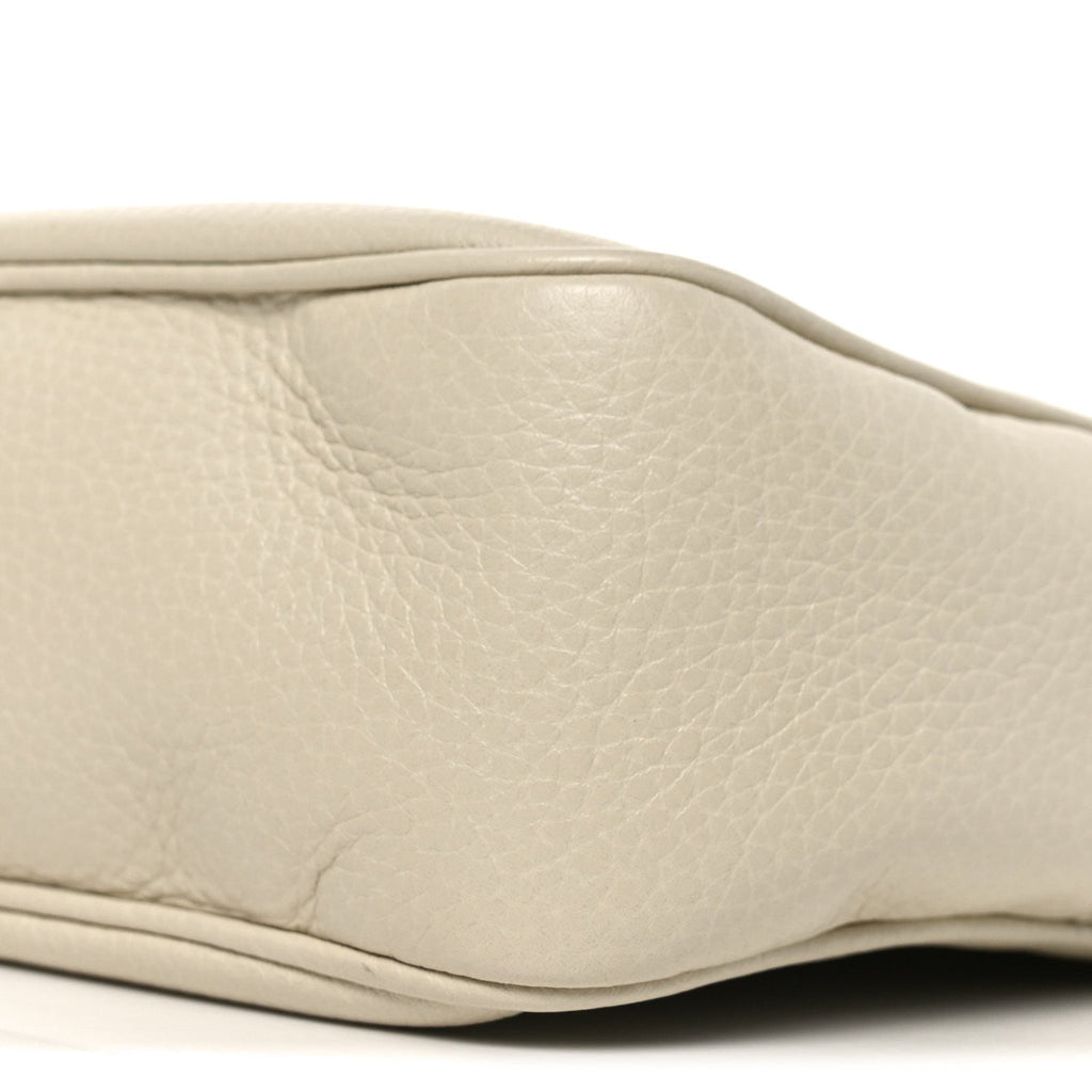 Pebbled Calfskin Small Soho Disco Bag Off White