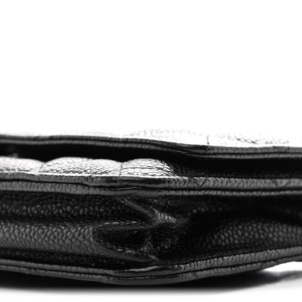 Caviar Quilted Wallet on Chain WOC Black