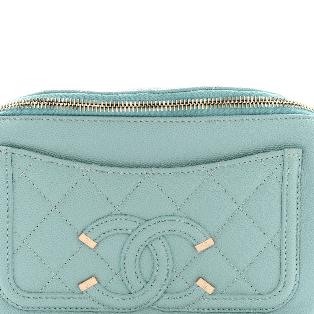 Caviar Quilted Filigree Waist Bag Light Blue
